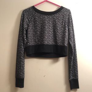 3 FOR $20 Cropped Mossimo Top